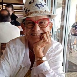 Meet your Posher, Paula